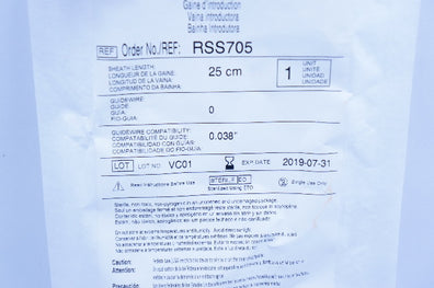 Terumo RSS705 Pinnacle Peripheral Introducer Sheath 7F x 25cm (x)